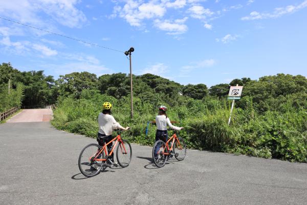 宗像・志賀島サイクリング 潮見公園 サイクルスタンド19（横）