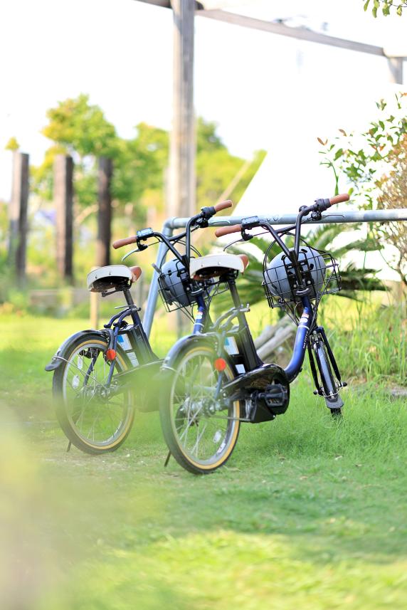 福岡・糸島サイクリング Loiter Market（ロイターマーケット）サイクルスタンド15（縦）