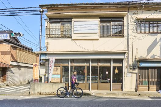 豊前・東峰サイクリング お・かもと（山の上のパン屋さん）01（横）