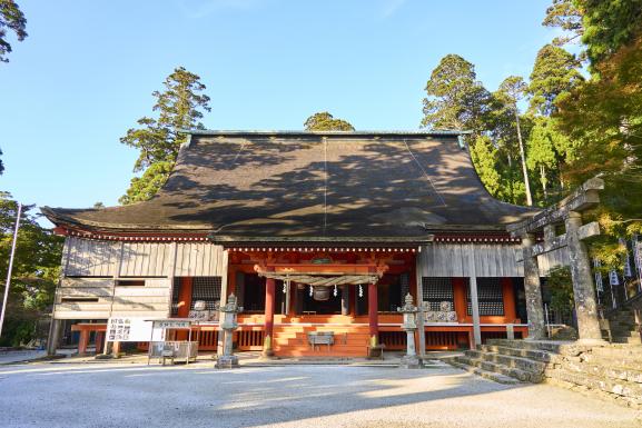 豊前・東峰サイクリング 英彦山神宮 奉幣殿02（横）