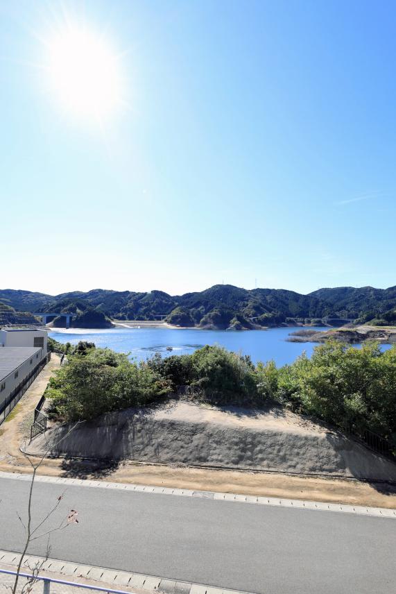 那珂川・大牟田サイクリング 五ケ山クロス 屋上デッキ02（縦）