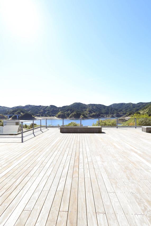 那珂川・大牟田サイクリング 五ケ山クロス 屋上デッキ04（縦）