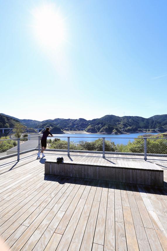 那珂川・大牟田サイクリング 五ケ山クロス 屋上デッキ06（縦）