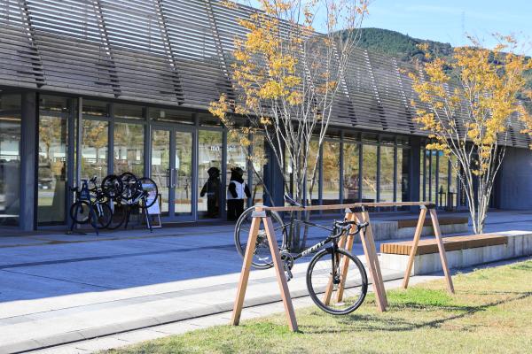 那珂川・大牟田サイクリング 五ケ山クロス ベース サイクルスタンド09（横）