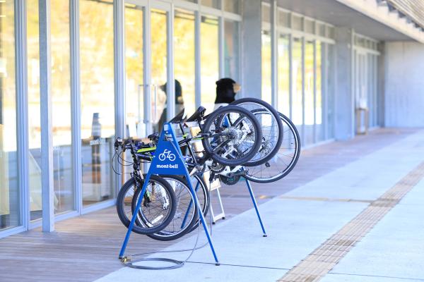 那珂川・大牟田サイクリング モンベル福岡五ケ山店 サイクルスタンド03（横）