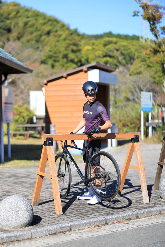 那珂川・大牟田サイクリング 中ノ島公園 サイクルスタンド04（縦）