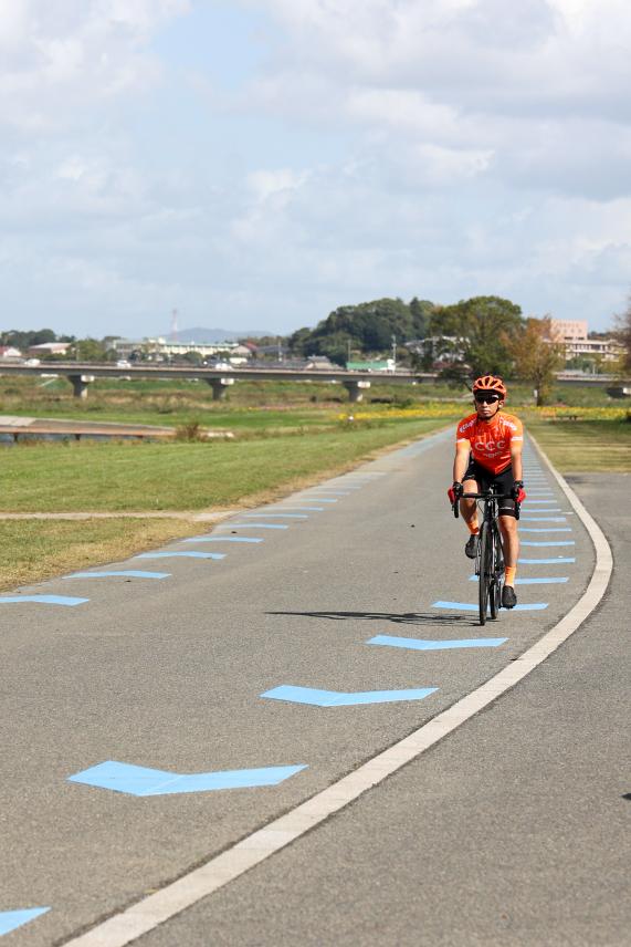 筑豊周遊サイクリング 遠賀川沿いサイクリングロード02（縦）