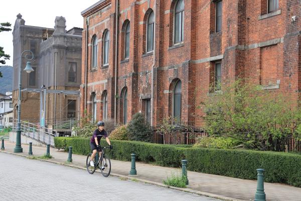 北九州（門司）・芦屋サイクリング 門司赤煉瓦プレイス 旧サッポロビール醸造棟08（横）