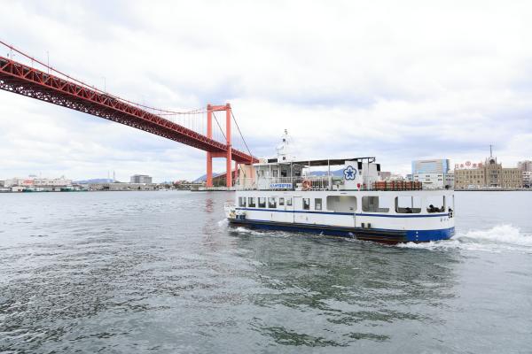 北九州（門司）・芦屋サイクリング 若戸大橋と若戸渡船18（横）