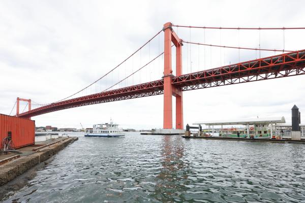 北九州（門司）・芦屋サイクリング 若戸大橋と若戸渡船26（横）