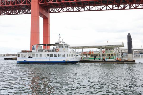 北九州（門司）・芦屋サイクリング 若戸大橋と若戸渡船28（横）