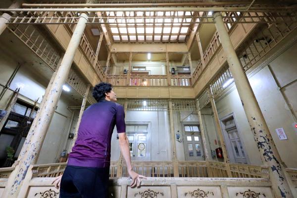 北九州（門司）・芦屋サイクリング 上野ビル（旧三菱合資会社若松支店）本館07（横）