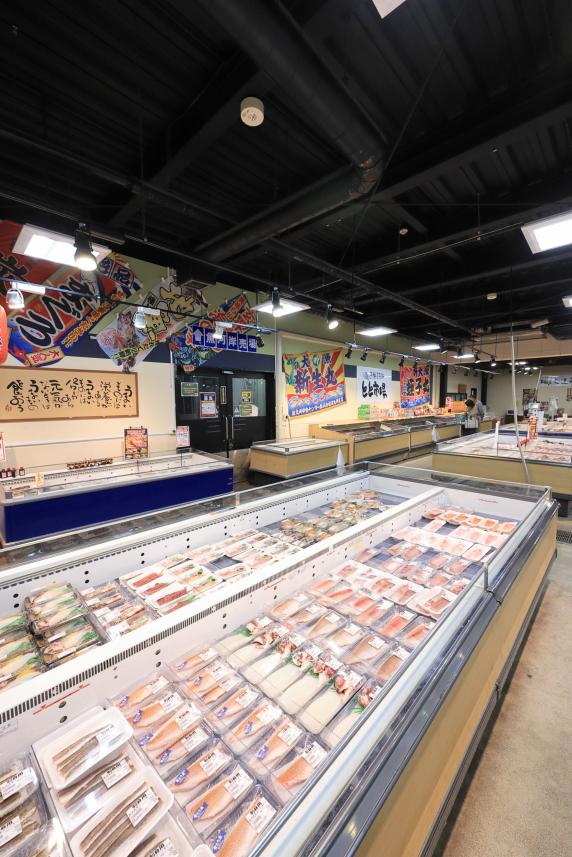 北九州（門司）・芦屋サイクリング お魚直売所 とと市場23（縦）