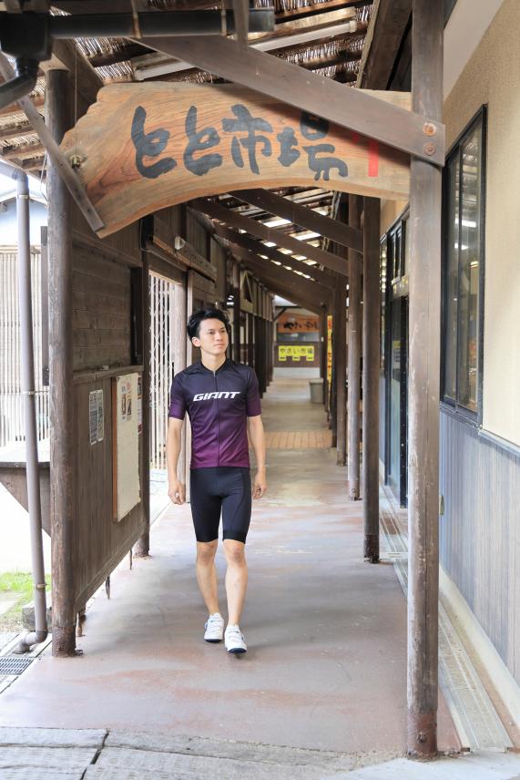 北九州（門司）・芦屋サイクリング お魚直売所 とと市場56（縦）