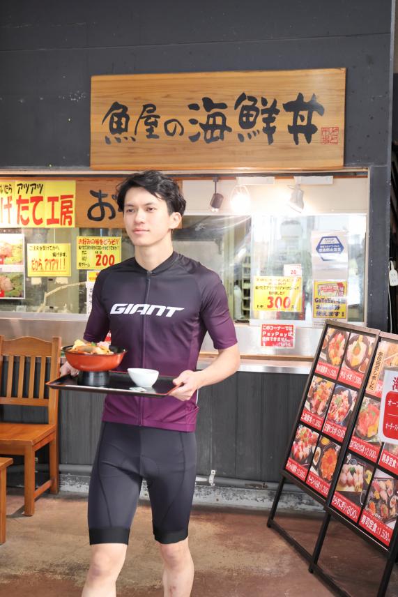 北九州（門司）・芦屋サイクリング お魚直売所 とと市場60（縦）