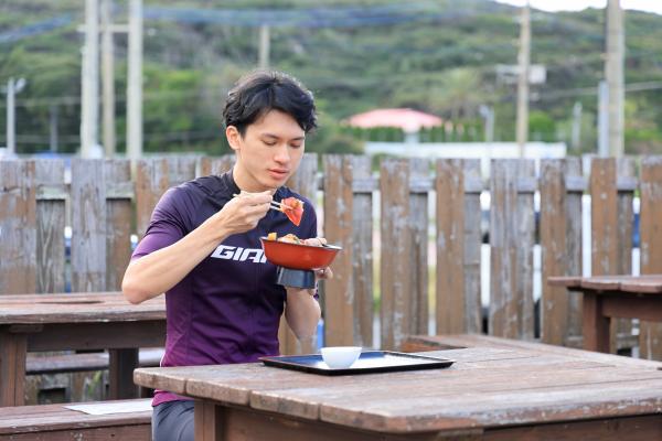 北九州（門司）・芦屋サイクリング お魚直売所 とと市場65（横）