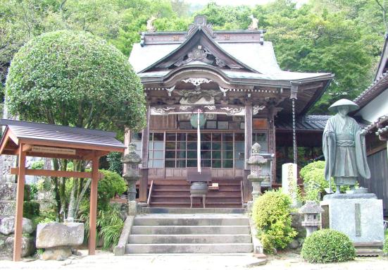 Reiganji Temple, origin of Yame green tea 