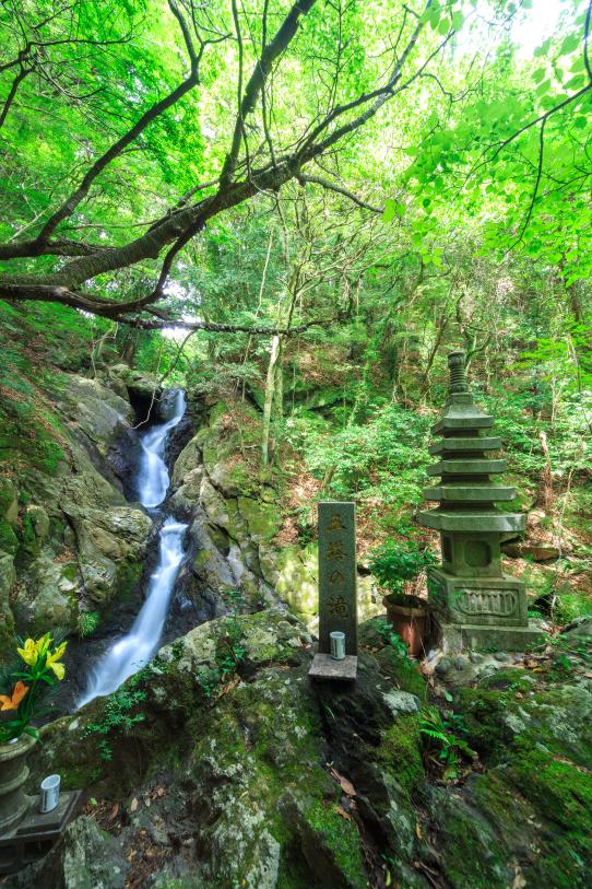 Gotonotaki Waterfalls