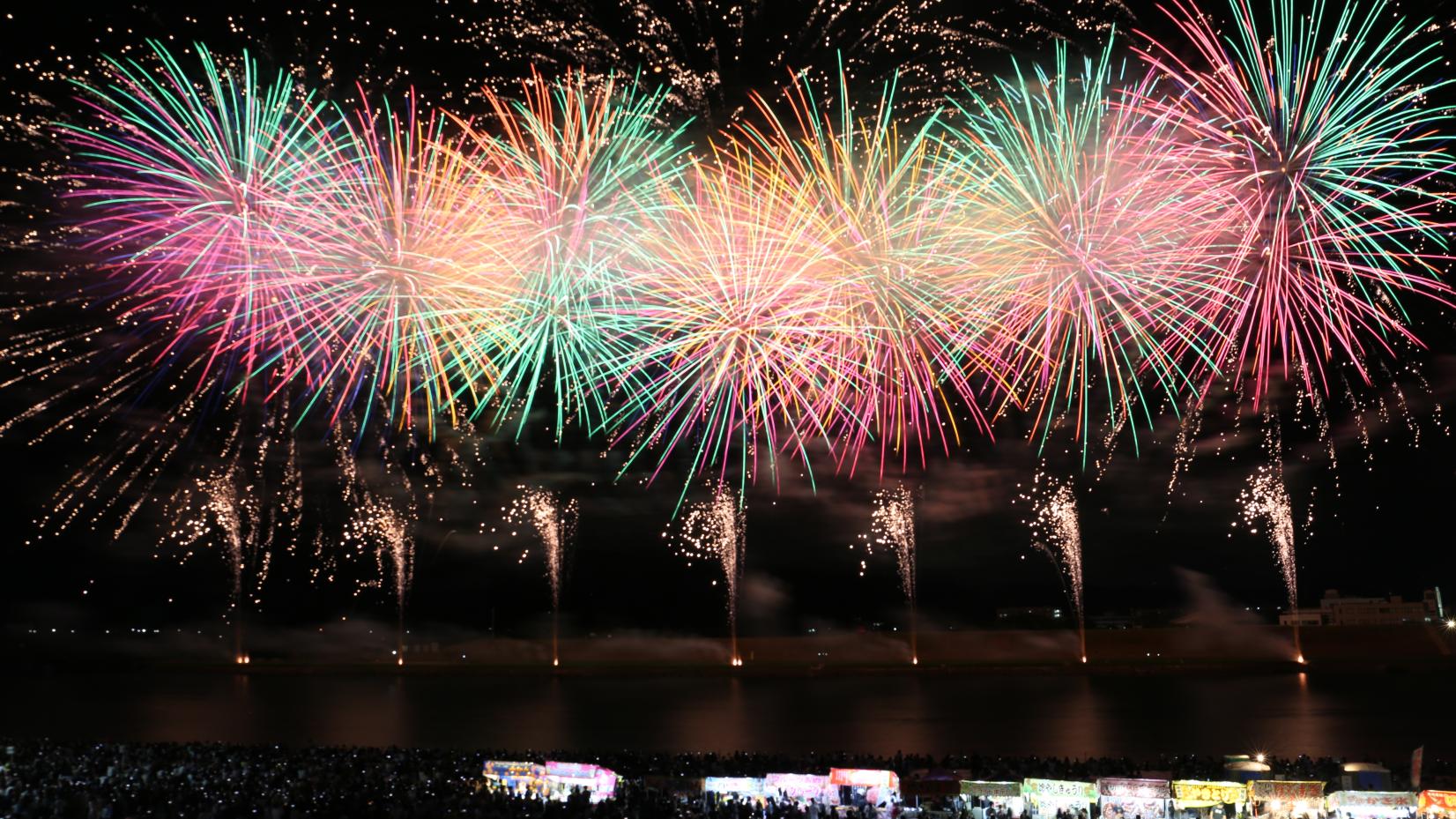 久留米・筑後川花火大会　完全攻略ガイド