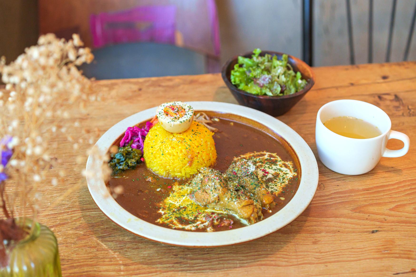 【福岡県民の皆さま】おすすめの 「福岡県でイチオシ、夏こそ食べたい”カレー”」を教えてください！-2