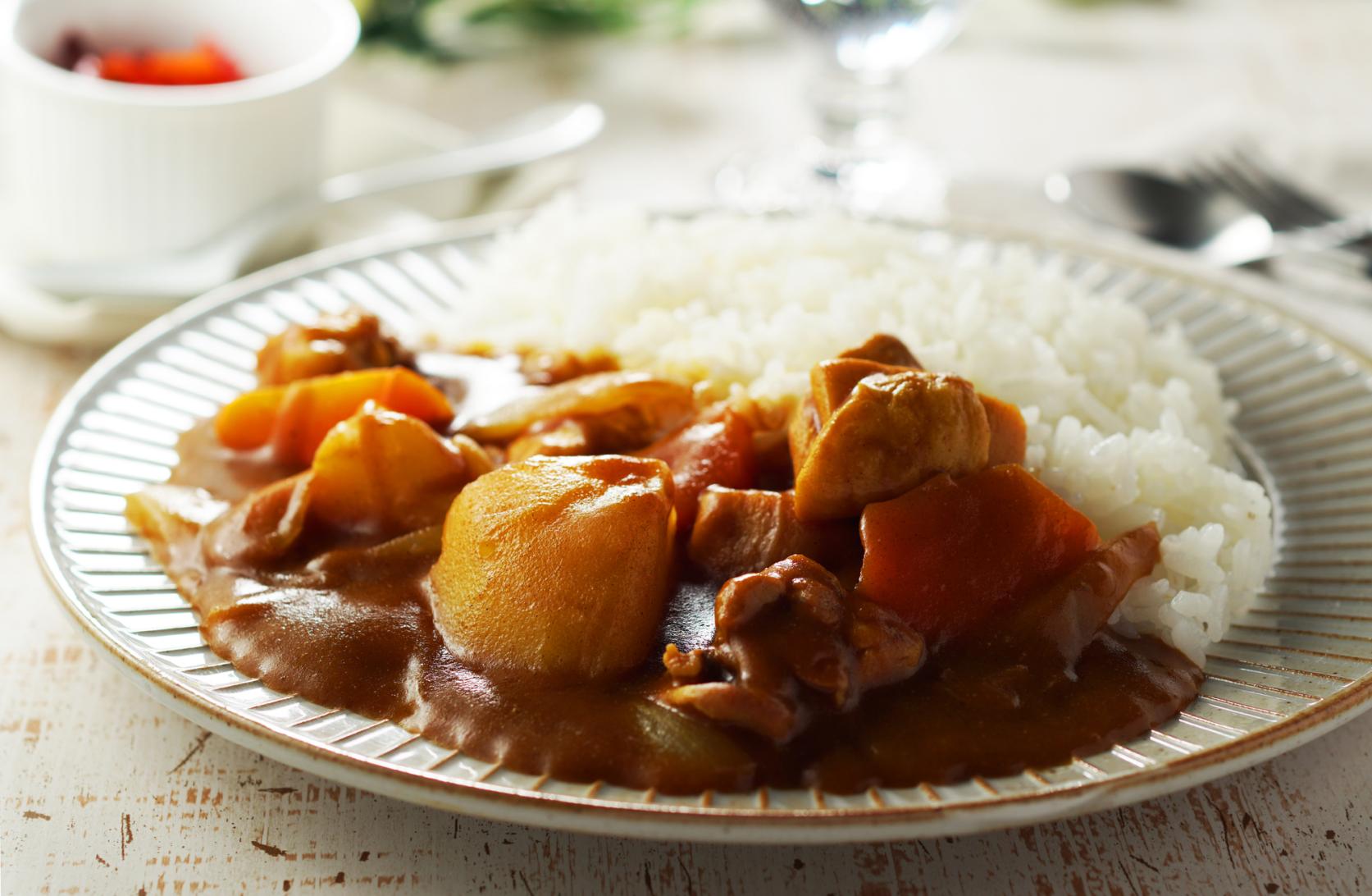 【福岡県民の皆さま】おすすめの 「福岡県でイチオシ、夏こそ食べたい”カレー”」を教えてください！-3
