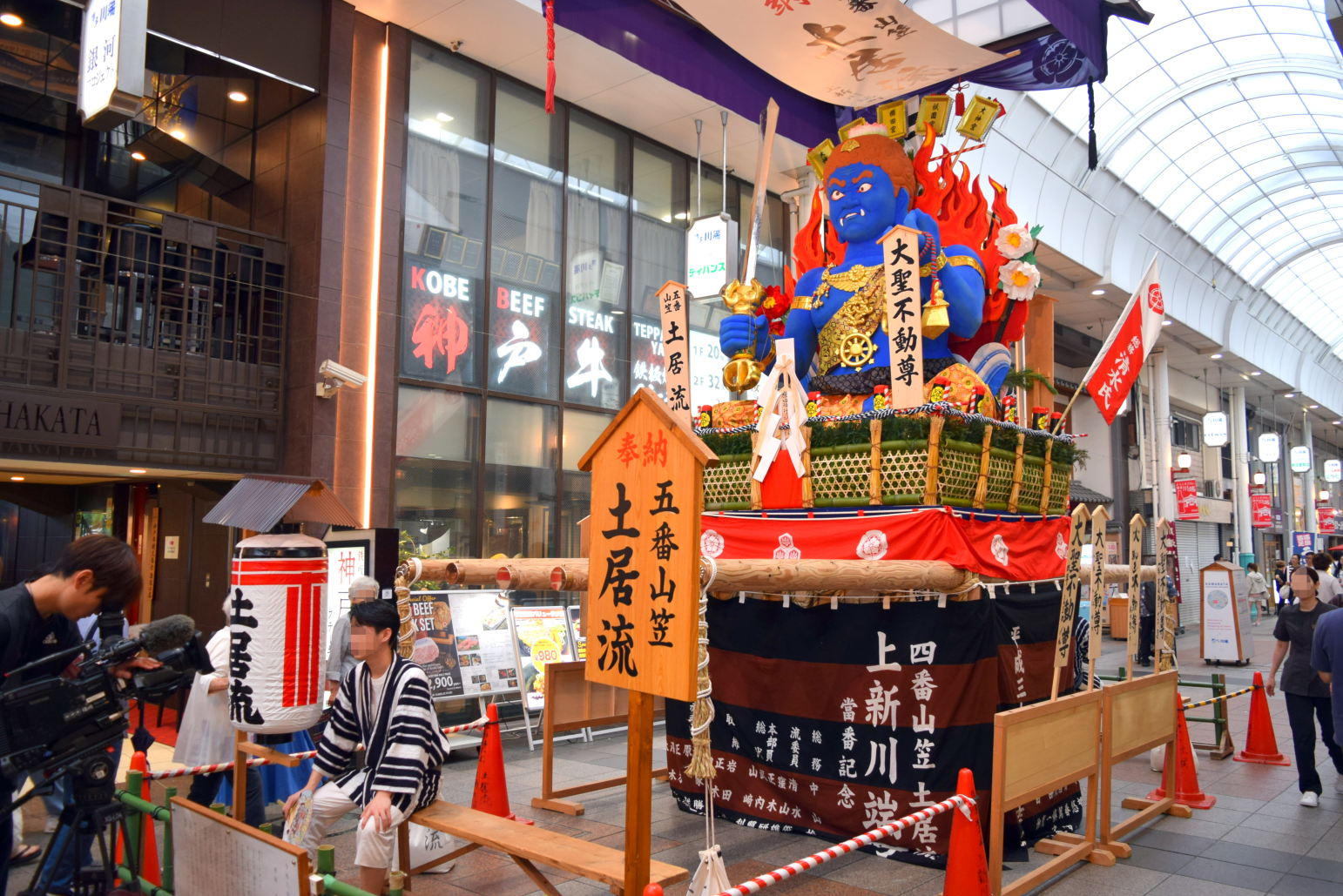 川端商店街に山笠4基が揃うレア光景！-1
