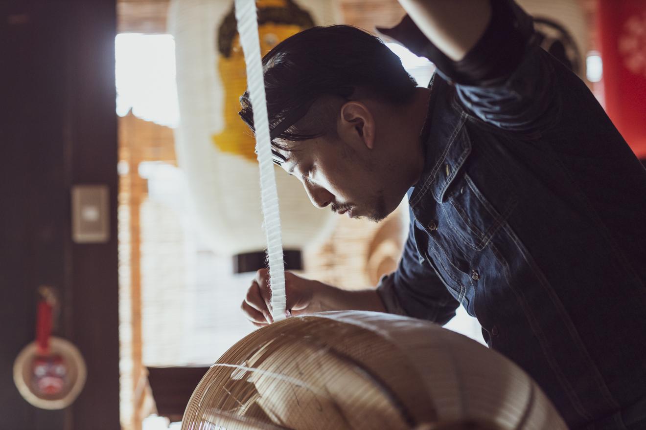 【Interview Article】In the direction of the warm and gentle light ：Yame lantern Craftsman-1