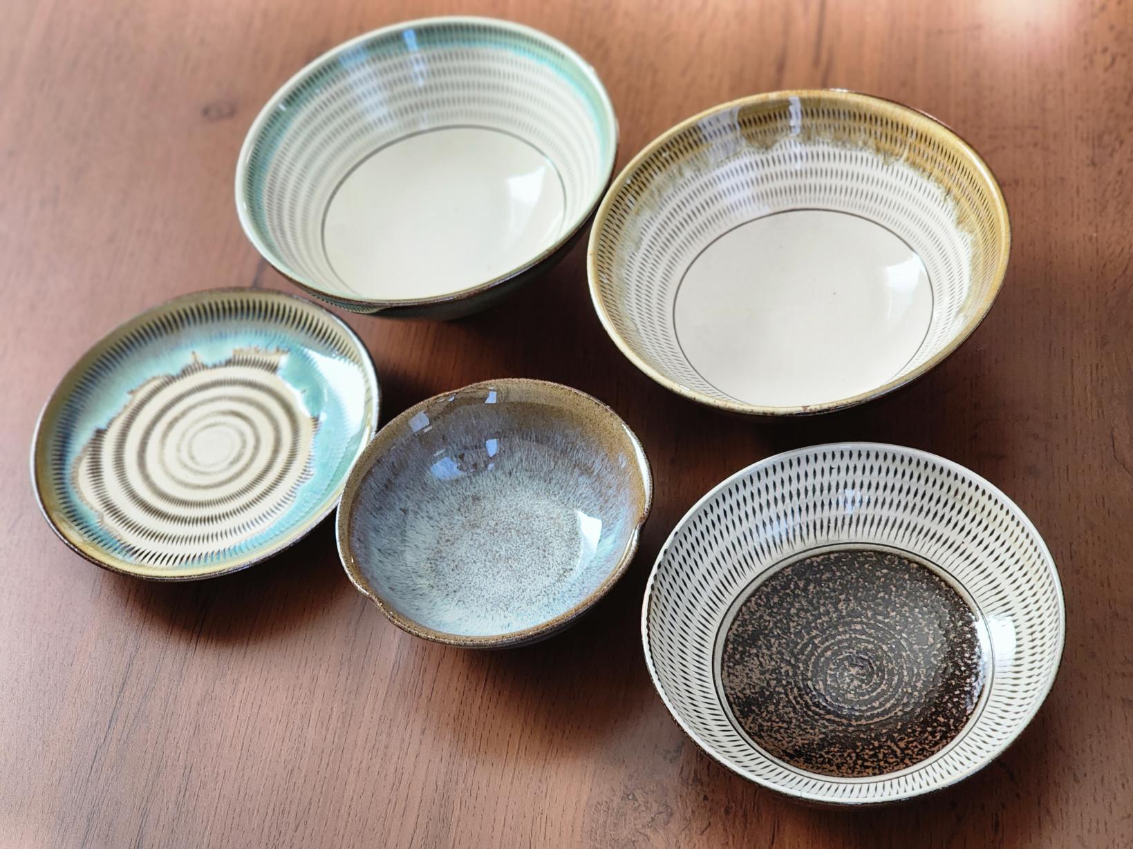 早い者勝ち!店頭にならぶ器も要チェック-1