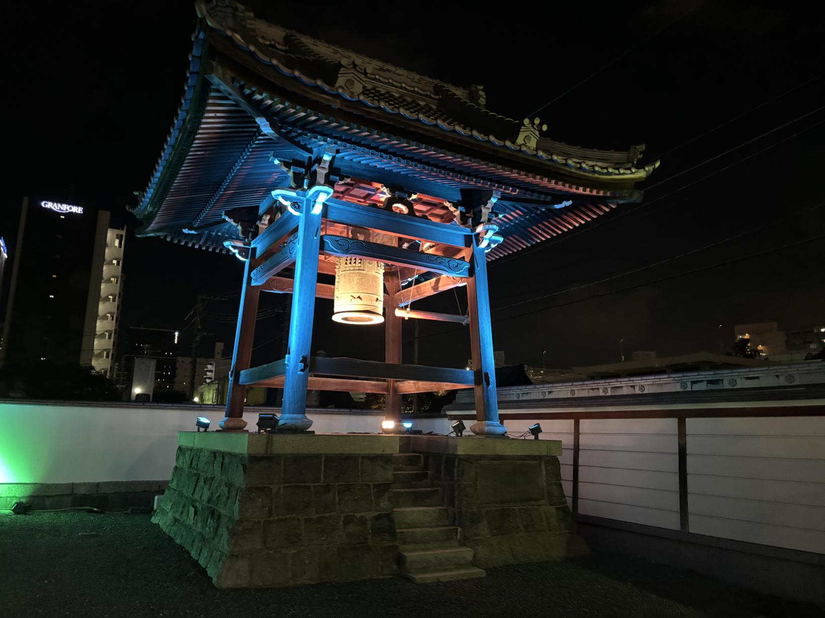 善導寺 境内「和胡演奏」