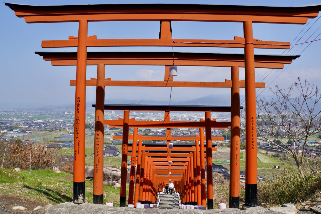 【Day1】15:30 Stroll at Ukiha Inari Shrine