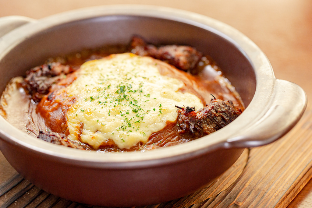 【Day1】11:40 Eating baked curry at Moji Port Retro