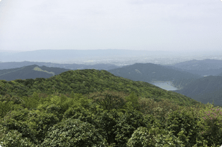 馬見山山頂眺望