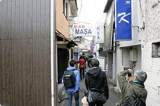 昭和町の飲み屋街