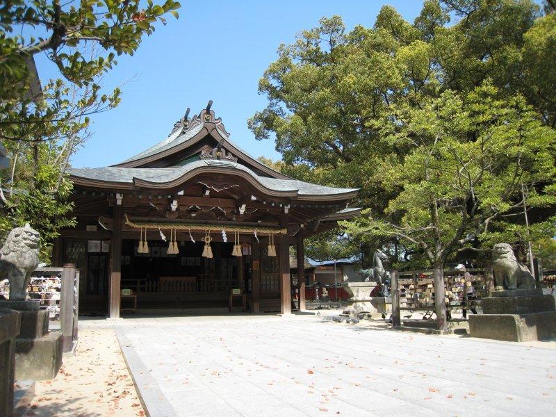 Umi Shrine(Umi Town)