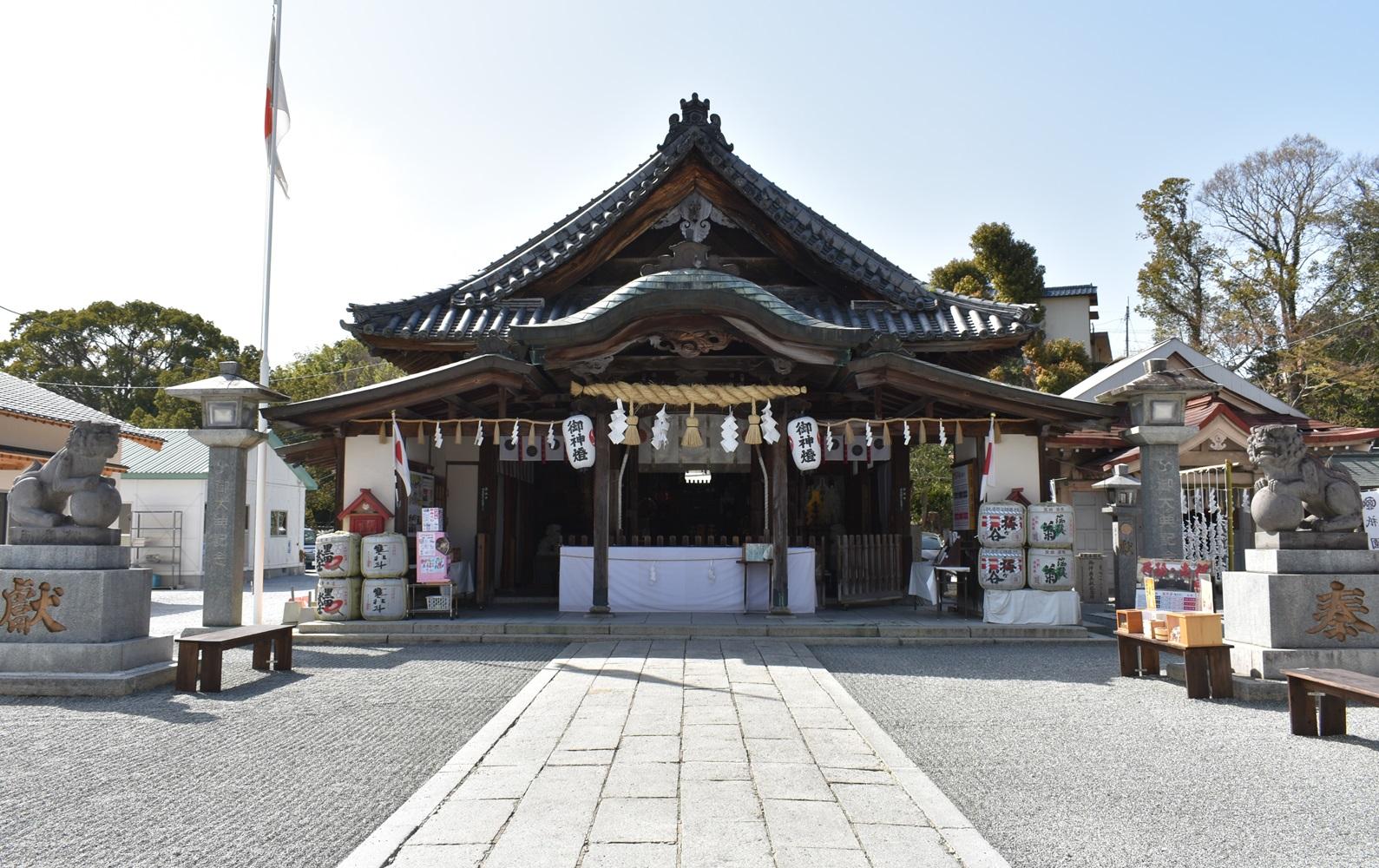 曩祖八幡宮（のうそはちまんぐう）