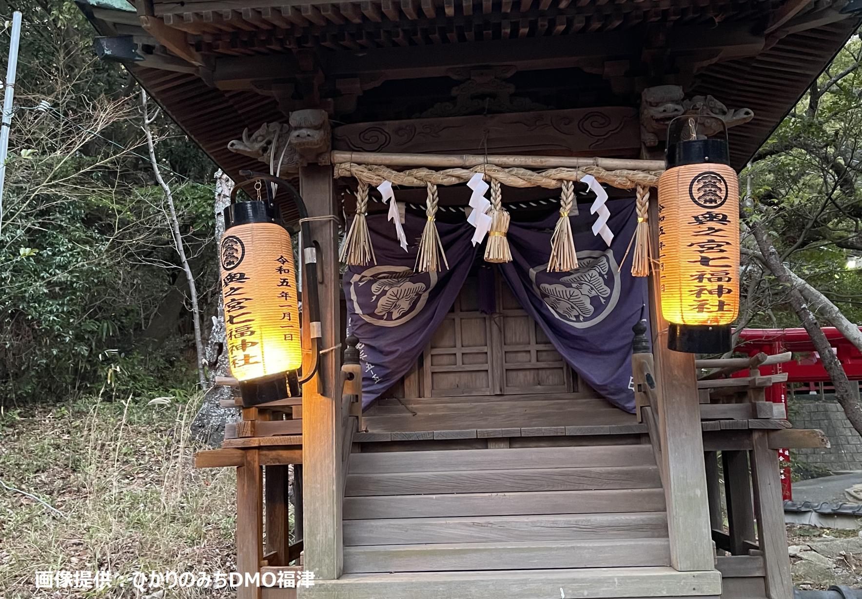 一番社・七福神社