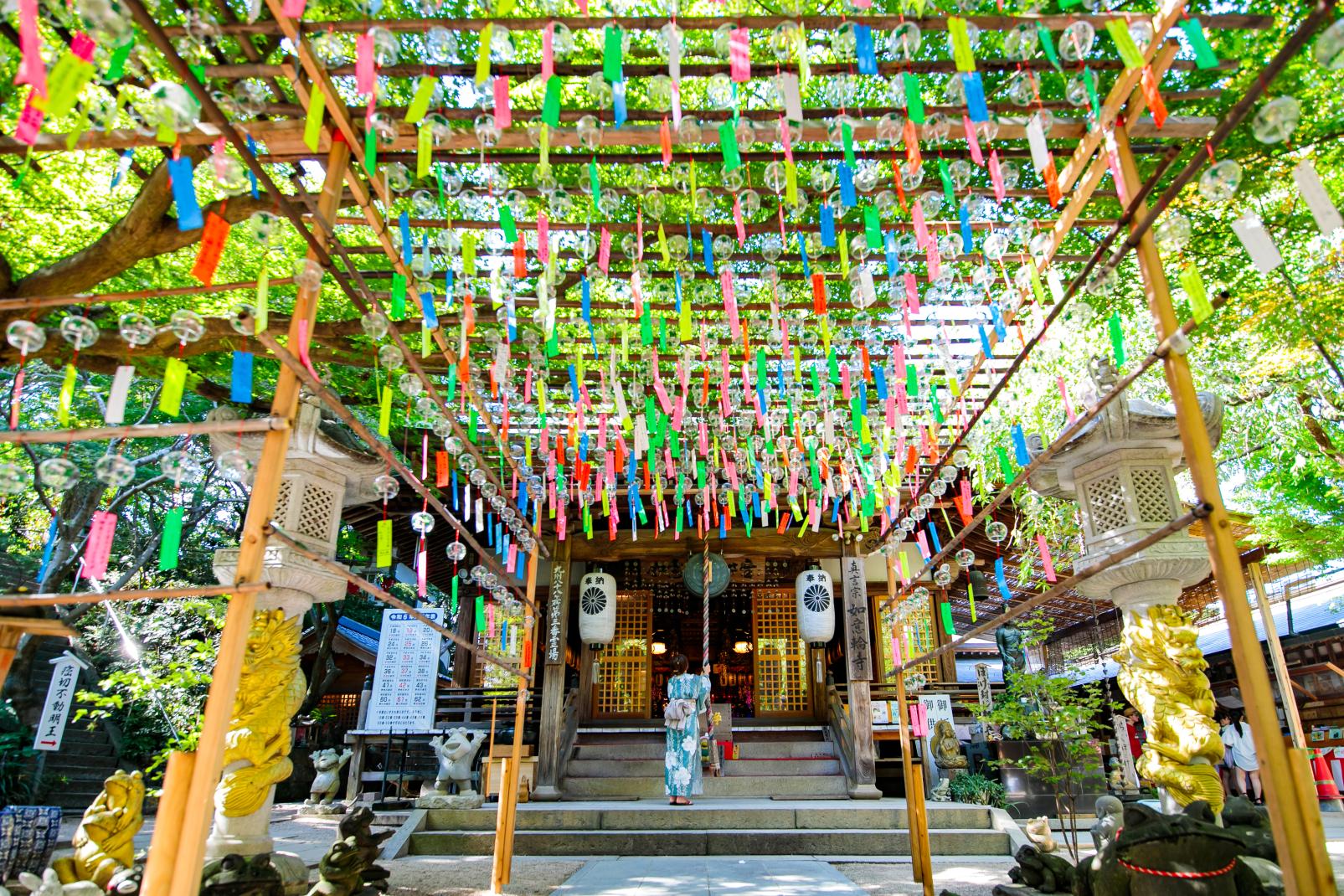 Temples and shrines