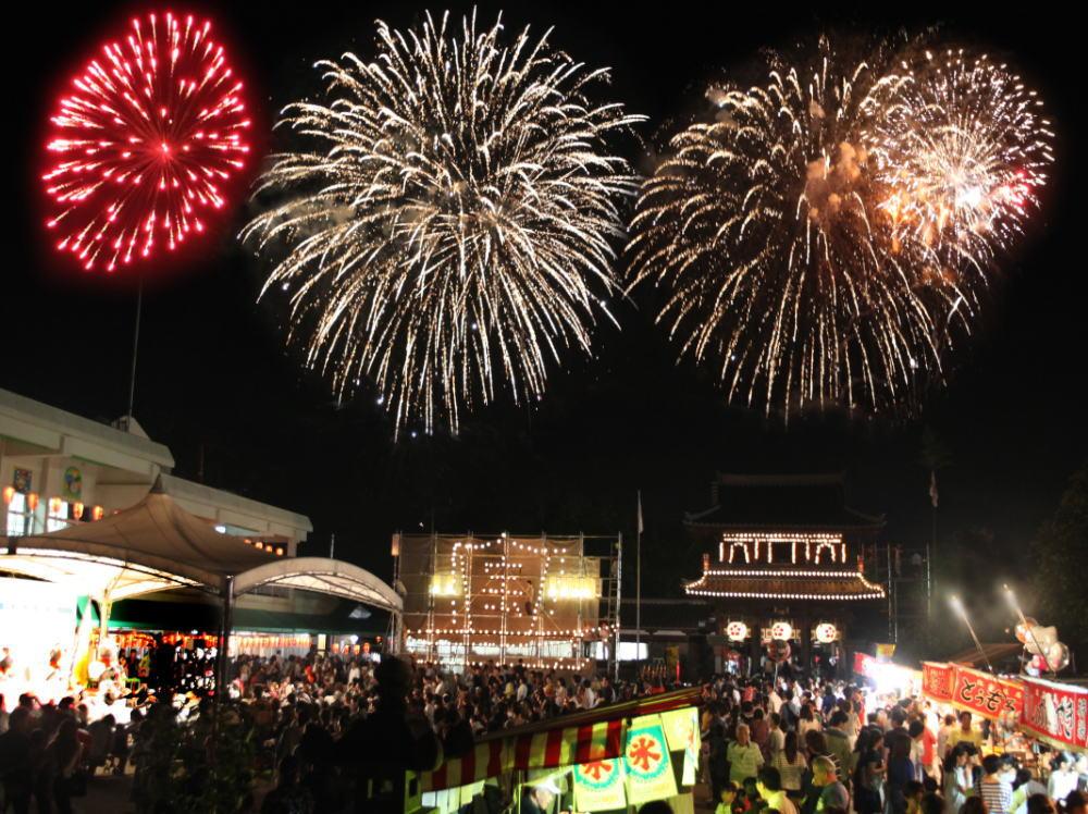 Mizuta Tenmangu Shrine Sentomyo Fireworks Festival (Chikugo City)