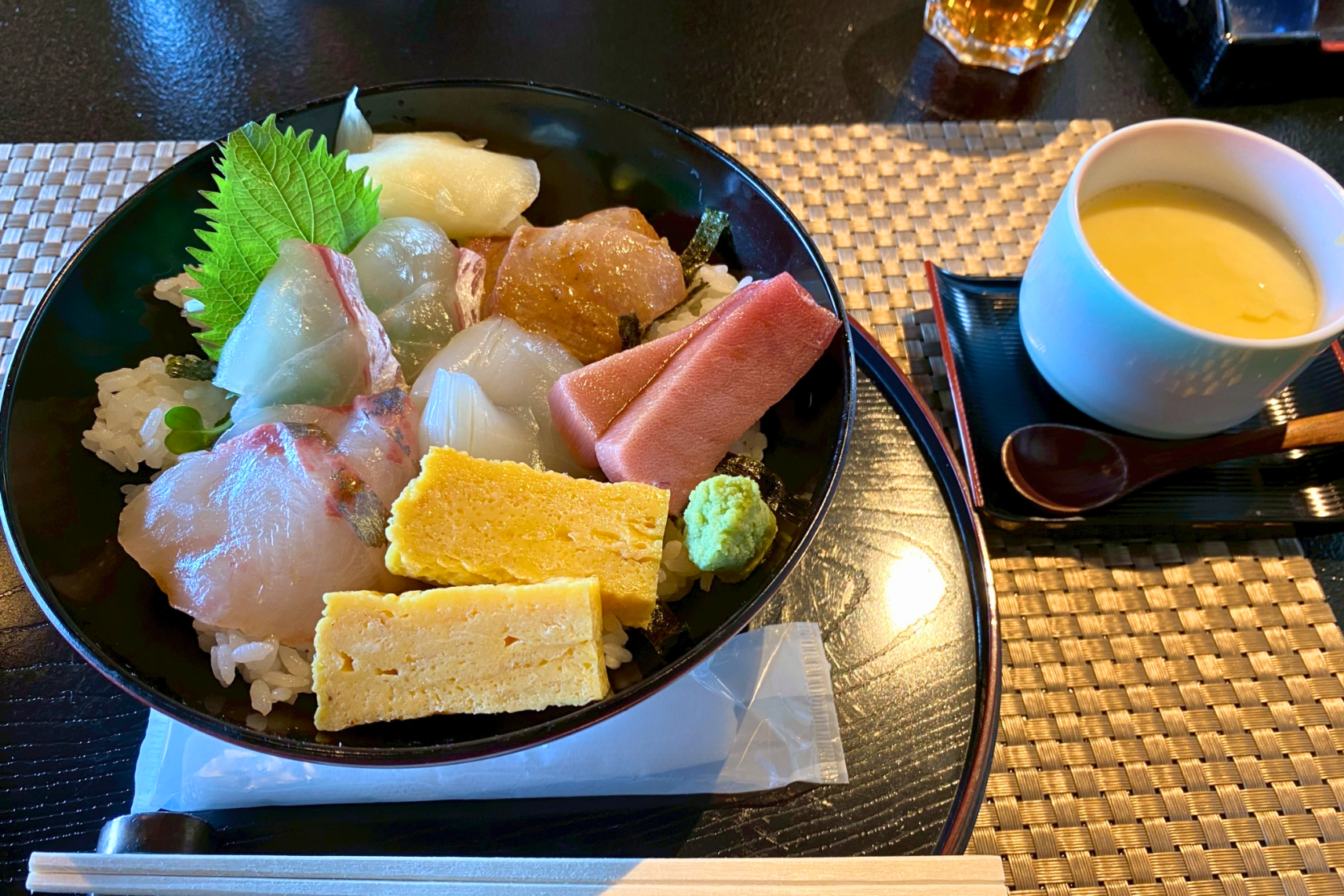 寿し さかなのしっぽ