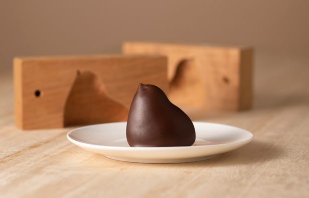 纏衣ひよ子／ひよ子本舗吉野堂