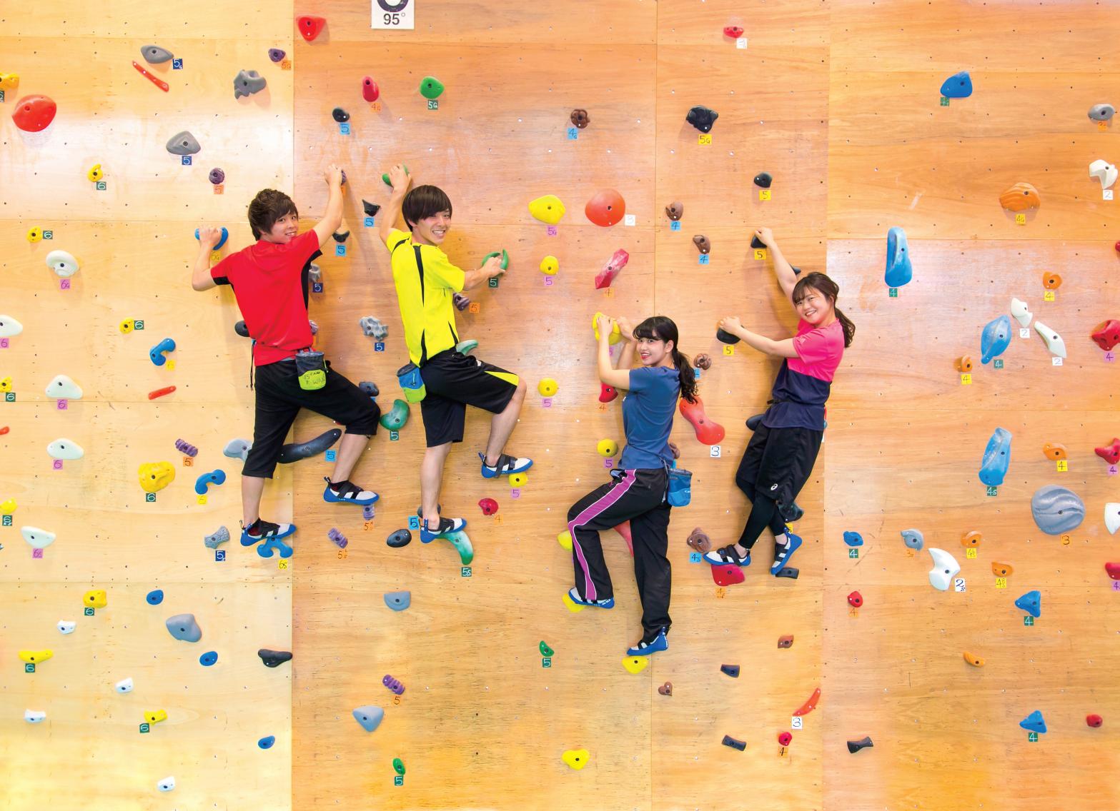 K-WALL (아시지로 볼더링 센터)