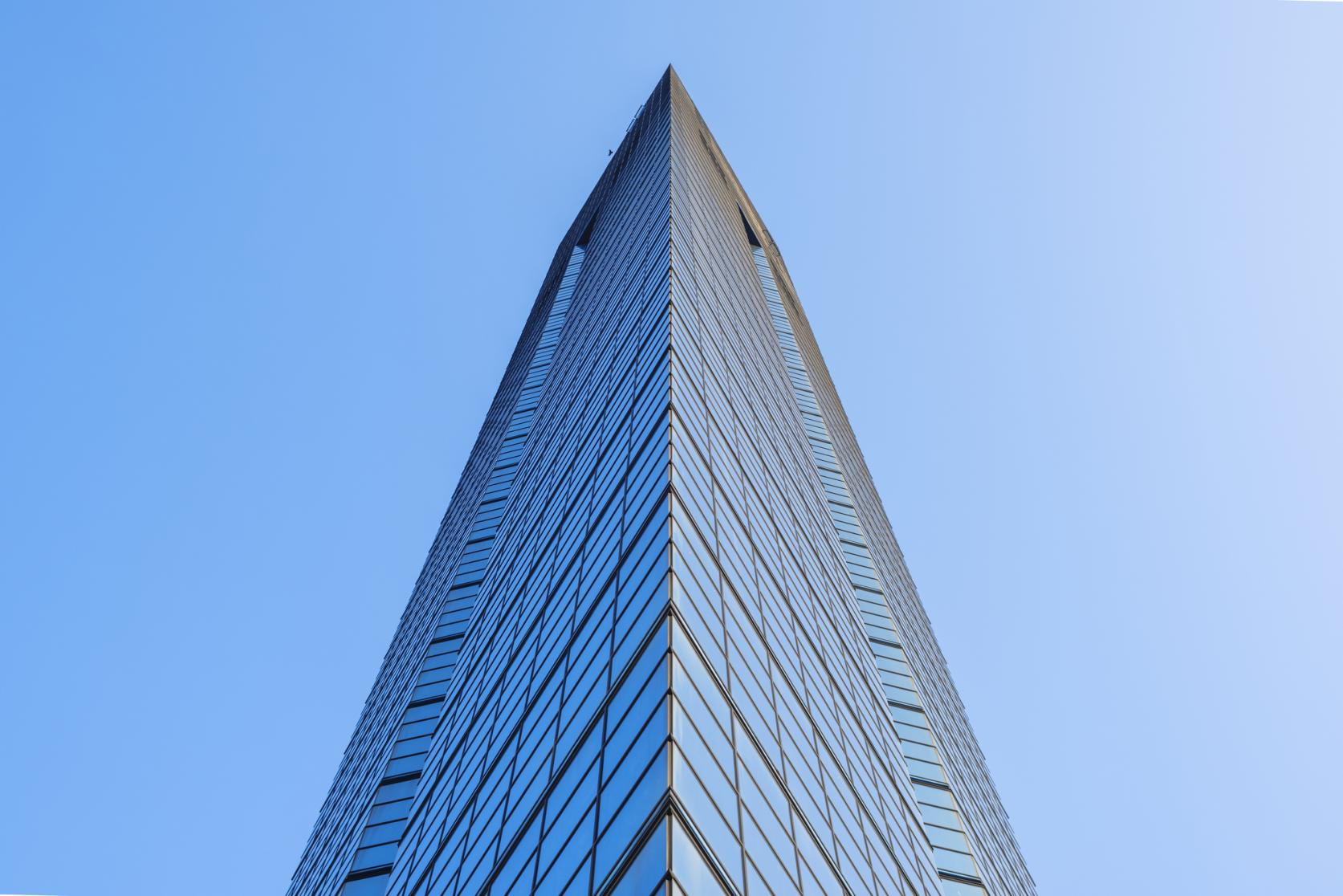 Quel genre d'endroit est la tour de Fukuoka ?-2