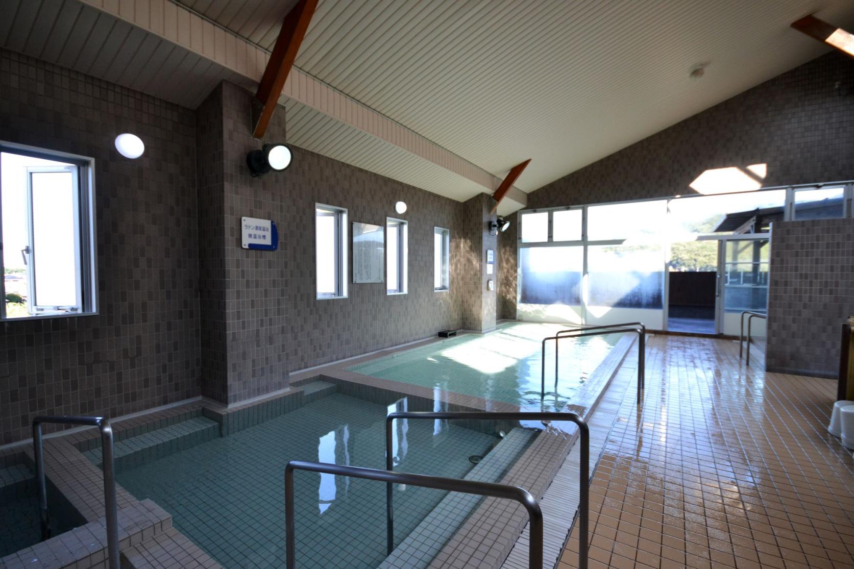 Nijo Onsen Kirara-no-Yu-1