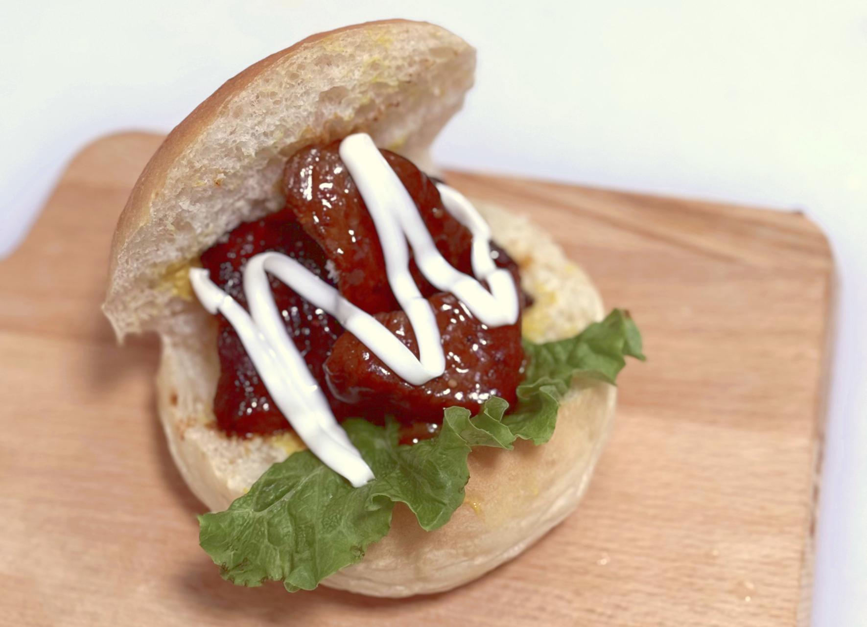 5.Eikichi Bakery【古賀市】｜肉の総菜パン-7