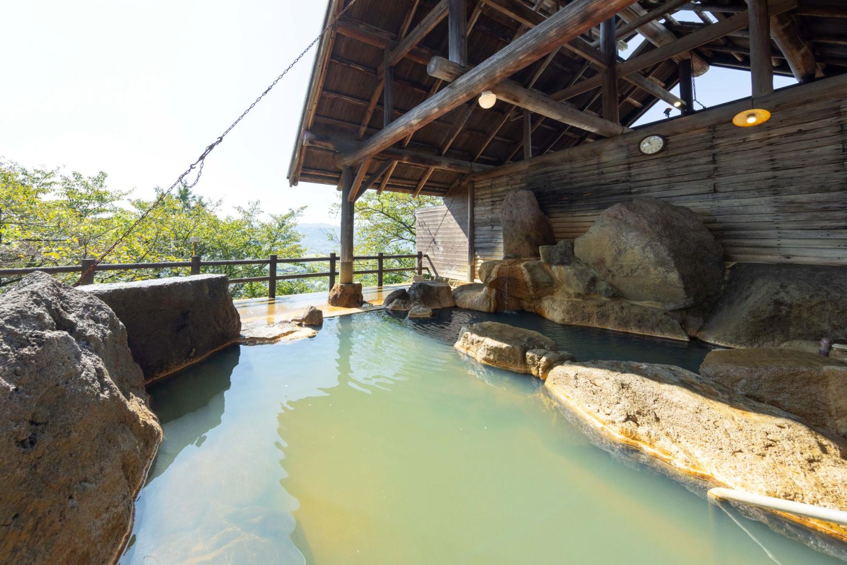 Harazuru Onsen — A Double “Beauty Bath” with the Best Flow Rate in the Prefecture-7