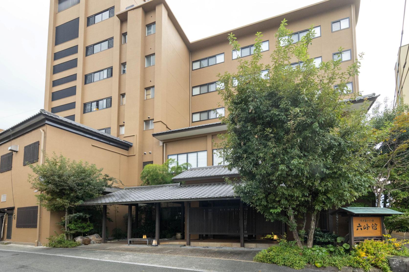 Harazuru Onsen — A Double “Beauty Bath” with the Best Flow Rate in the Prefecture-3