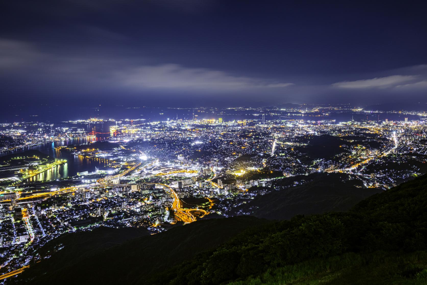 天空と海上から眺める「100億ドルの夜景」｜北九州エリア-1