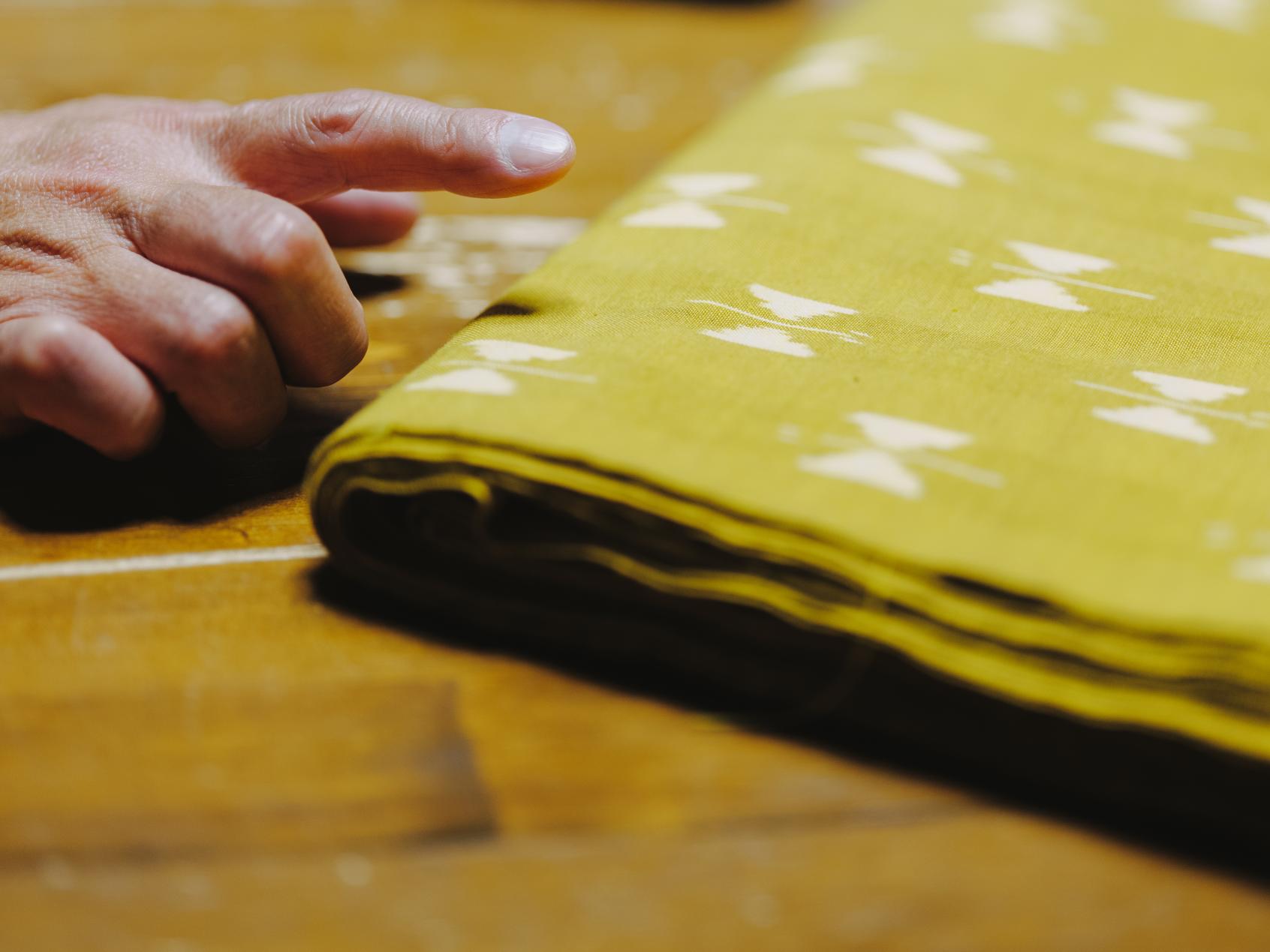 図案と色が生み出す独自の世界観-2