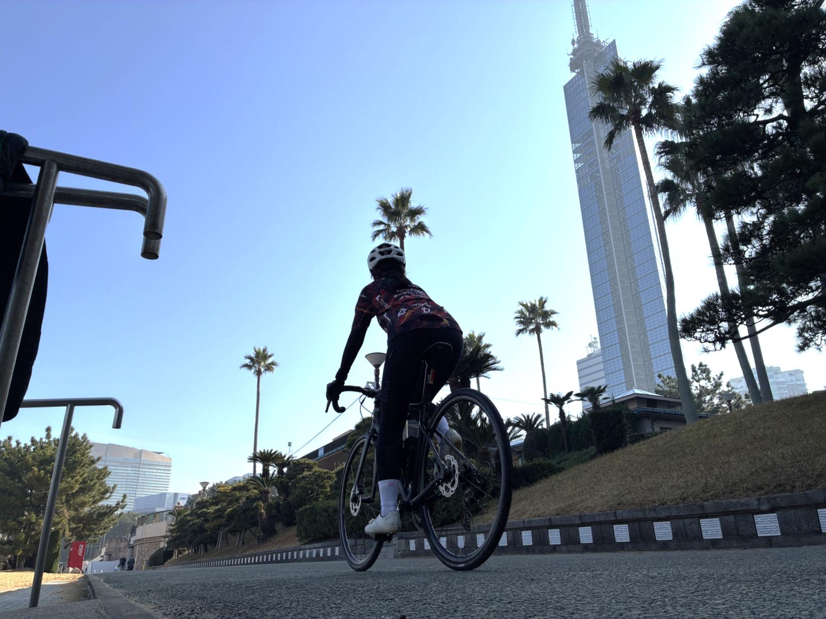 ⑥糸島から市街地へ。百道浜の海辺を走る-0