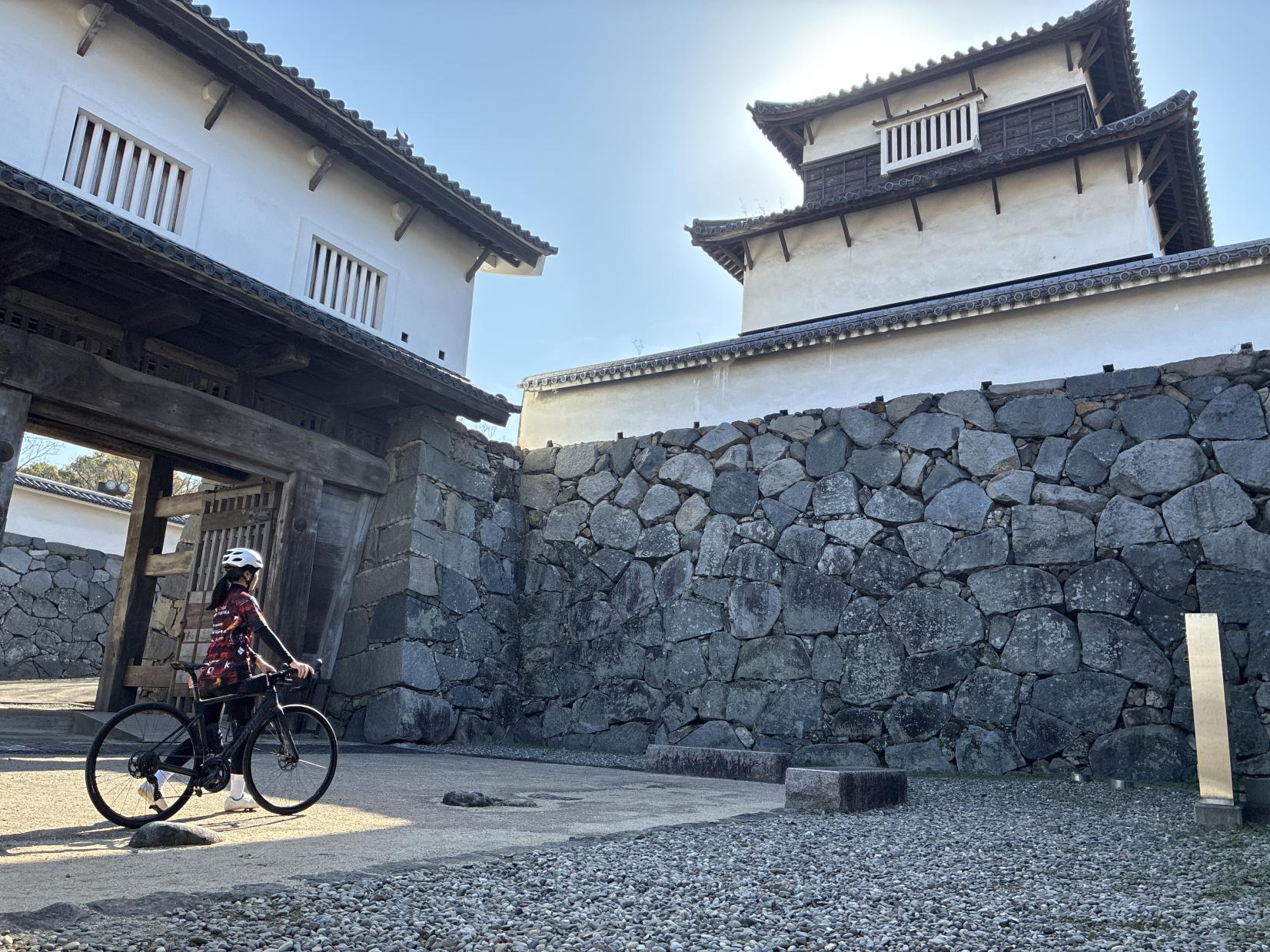⑦大濠公園を通り抜け、歴史が息づく福岡城址へ-0